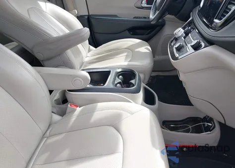 2021 Chrysler Pacifica Hybrid Touring L z USA, uszkodzony, nr VIN 2C4RC1L74MR602764